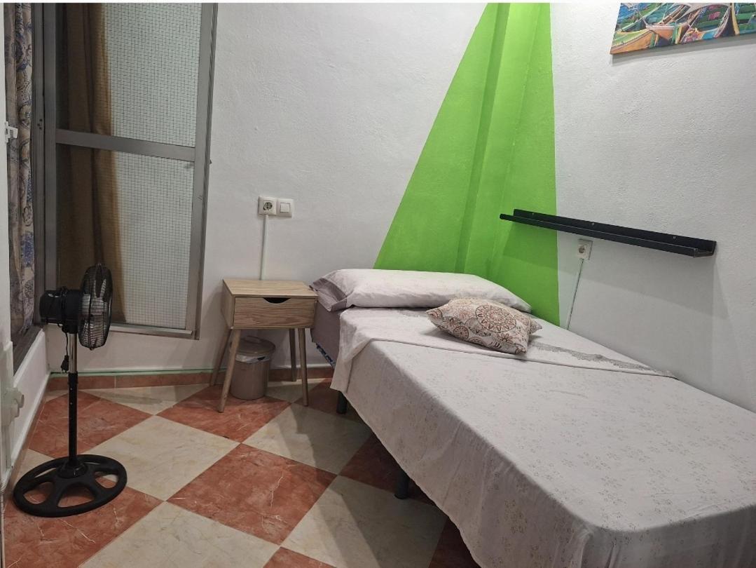 Ikigai House Apartment Севиля Екстериор снимка
